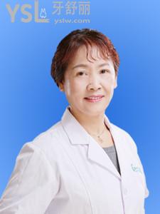 秦鳳云.jpg