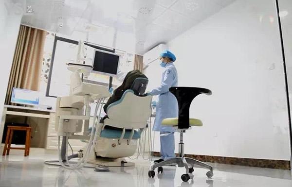 桂林牙博士口腔治療室