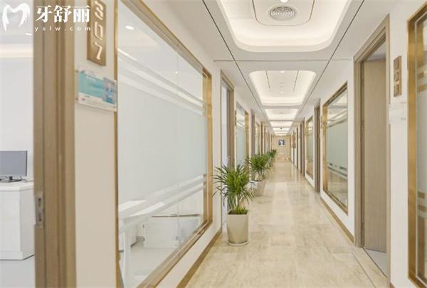 義烏牙科醫(yī)院走廊