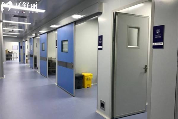 天津中牙口腔醫(yī)院手術(shù)室走廊