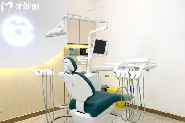 廣州萬(wàn)博口腔門(mén)診部治療室