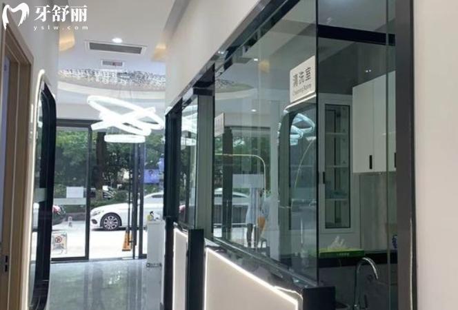 長沙亞雅口腔收費(fèi)標(biāo)準(zhǔn)價格表