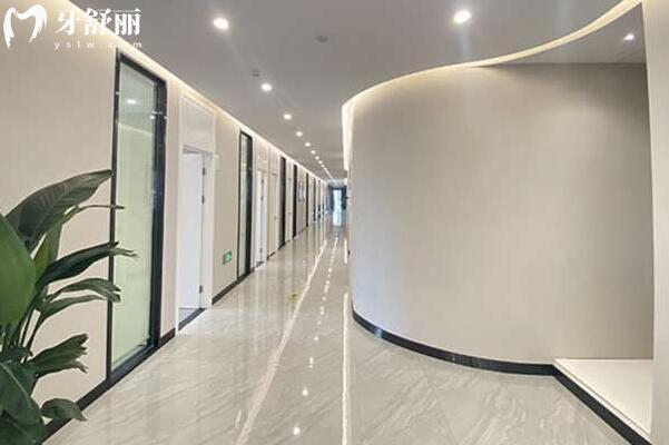 金華婺城藍芽口腔門診部走廊