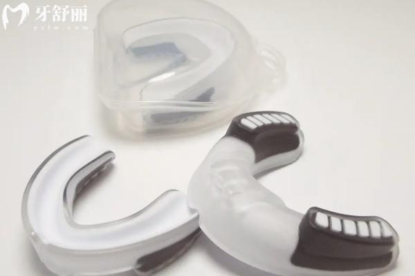 牙齒用手晃有點(diǎn)松動(dòng)正常嗎？會(huì)自己長(zhǎng)好嗎？