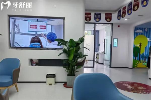 天津薊州京醫(yī)口腔醫(yī)院大廳