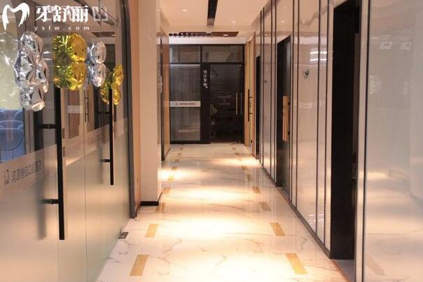 河源恒信口腔醫(yī)院種植牙多少錢?2025價格表顯示:韓系3880+/美系5800+