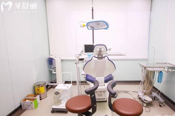 杭州西湖口腔醫(yī)院治療室