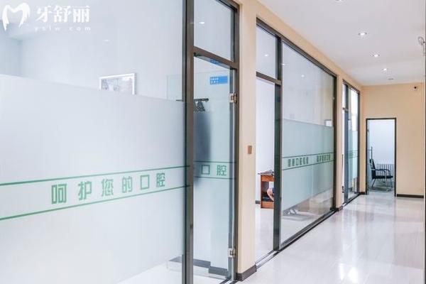 2025哈爾濱中航口腔收費(fèi)標(biāo)準(zhǔn)，潔牙59+補(bǔ)牙120+種牙980+根管580+