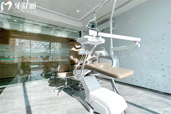 長(zhǎng)春百卓口腔醫(yī)院是正規(guī)的不坑人!不信看過資質(zhì)/價(jià)格表/口碑評(píng)價(jià)便知