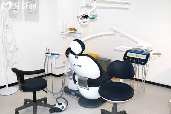 廣州團圓口腔醫(yī)院治療室
