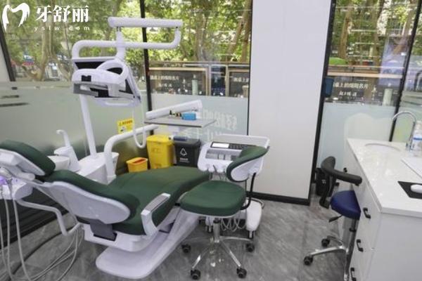 綿陽葉齒維樂口腔醫(yī)院怎么樣?。? width=