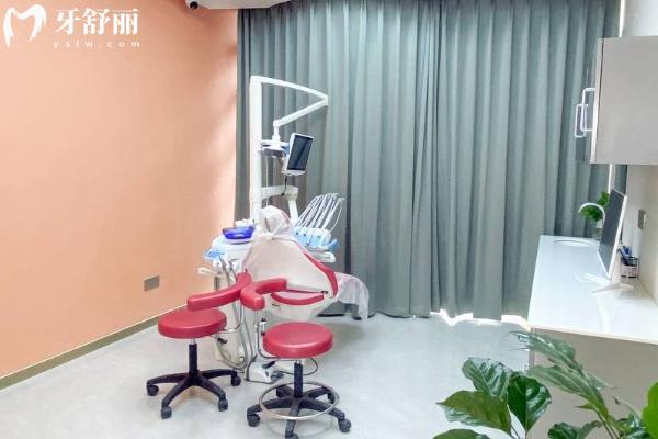 重慶樂樂欣口腔收費不貴