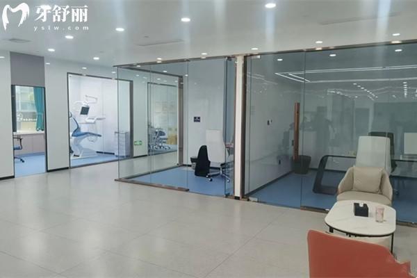 怒江奧美口腔醫(yī)院收費標(biāo)準(zhǔn)