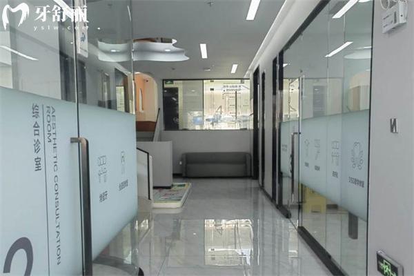 吉林市圣麟口腔門診部正規(guī)嗎多少錢?口碑牙科技術(shù)好價(jià)格收費(fèi)標(biāo)準(zhǔn)不貴